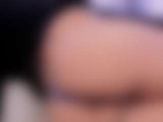 Live cam show with Kimoralee - Gagging on Fling VIP Chat