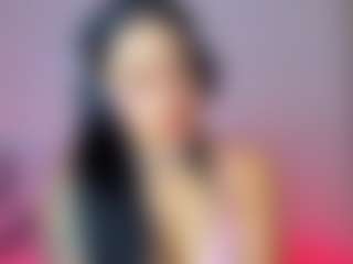 Live-Cam-Show mit Milliebobby - Outside auf Camsoda