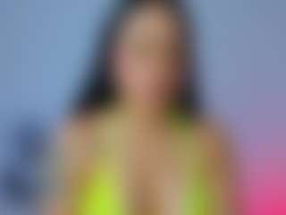 Live cam show with Milliebobby - Muscular on TeamSkeetLive