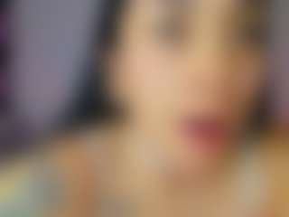 Live cam show with Milliebobby - Muscular on Dolls Live