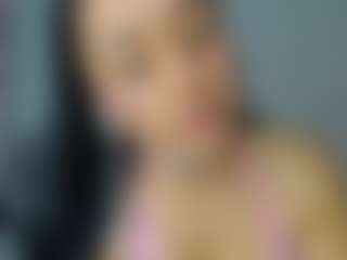 Live cam show with Milliebobby - Black Hair on liverealitysex.com
