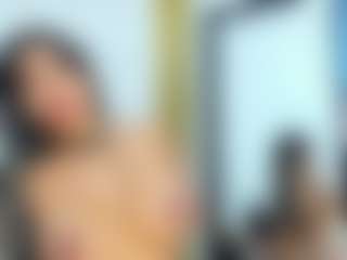 Live cam show with ciaraharrys - Ebony MILF on Fling VIP Chat