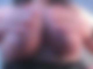 Julieta-Blue's Live Sex Cam Show