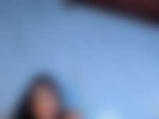 Julieta-Blue's Live Sex Cam Show