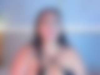 Julieta-Blue's Live Sex Cam Show