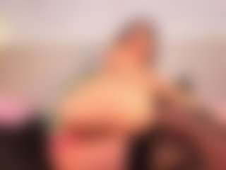 Julieta-Blue's Live Sex Cam Show