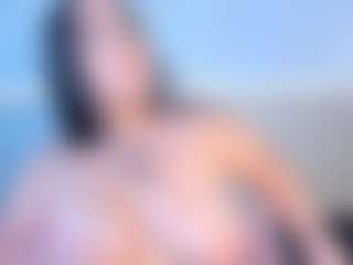 Julieta-Blue's Live Sex Cam Show