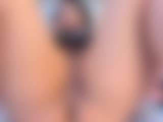 Julieta-Blue's Live Sex Cam Show