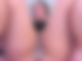 Live cam show with Julieta-Blue - Public Curvy on mypornchat.com