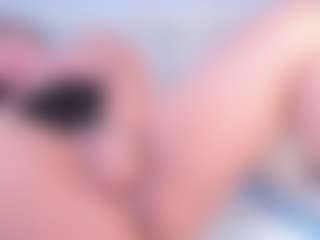 Julieta-Blue's Live Sex Cam Show