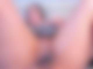 Julieta-Blue's Live Sex Cam Show