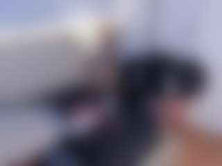 Julieta-Blue's Live Sex Cam Show