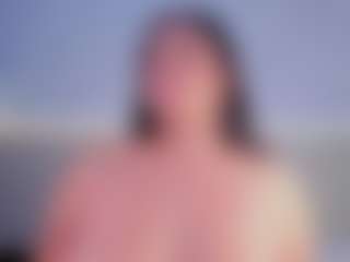 Live cam show with Julieta-Blue - Curvy Young Adult on Streamer API