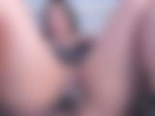 Julieta-Blue's Live Sex Cam Show