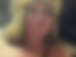 thickbarbie6969's Live Sex Cam Show