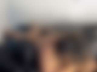 Live cam show with RealLocsofChocolate - Spoiled on slutload