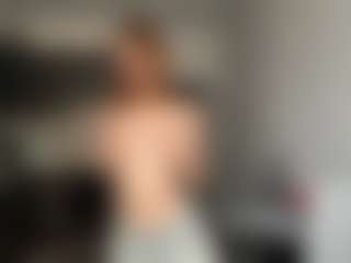 DanyelHolstad's Live Sex Cam Show