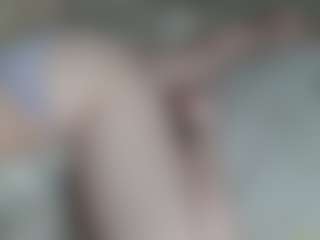 Live cam show with Judith - Slave on intimatelivegirls.com