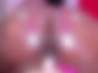 IrisHerrera's Live Sex Cam Show