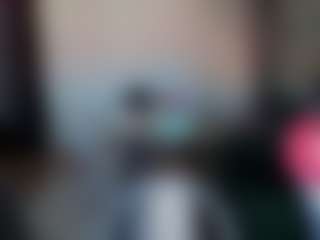 Leylla13's Live Sex Cam Show