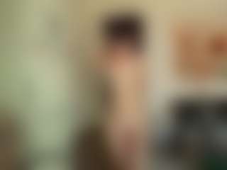 Leylla13's Live Sex Cam Show
