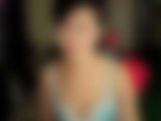 Leylla13's Live Sex Cam Show