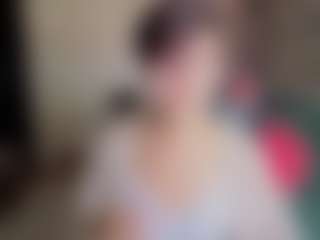 Leylla13's Live Sex Cam Show