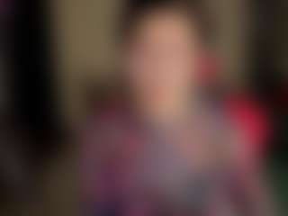 Leylla13's Live Sex Cam Show