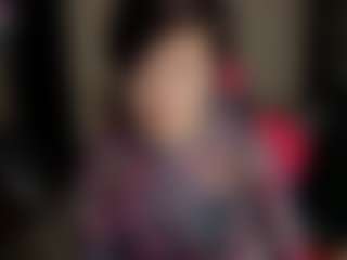 Leylla13's Live Sex Cam Show