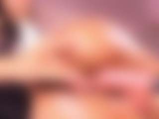 Live cam show with Megan-Mayers - Fingerass on Gym Cam Girls