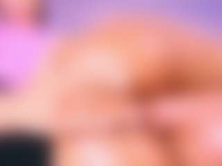 Live cam show with Megan-Mayers - Fucking on Camsoda