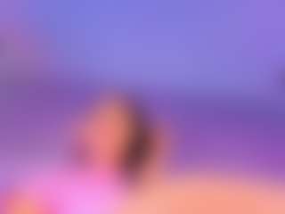 Live cam show with Megan-Mayers - Spit on Camsoda