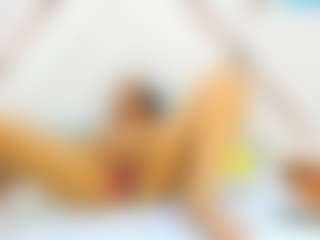 ValeriaGil's Live Sex Cam Show