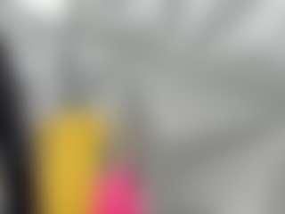 ValeriaGil's Live Sex Cam Show