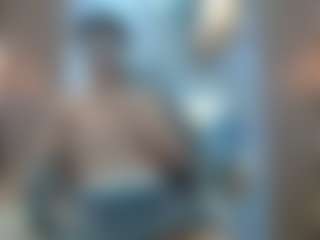 chrisshott's Live Sex Cam Show