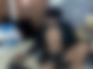 chrisshott's Live Sex Cam Show