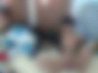Live cam show with chrisshott - Blowjob on madthumbs