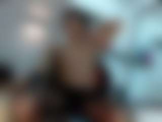 Live cam show with chrisshott - Orgasm on livesuperchat.net