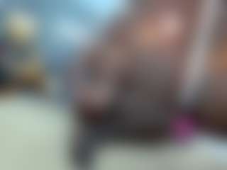chrisshott's Live Sex Cam Show