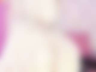 Live cam show with DaleskaSanchez - Average on Camiplay Live