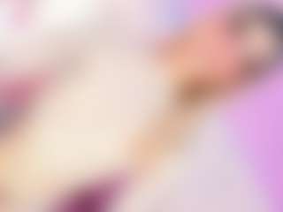 Live cam show with DaleskaSanchez - Smoking on Cam Slut