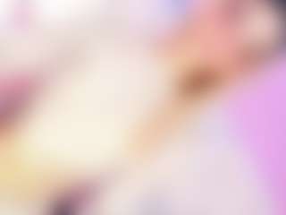 Live cam show with DaleskaSanchez - Brown Eyes on livesuperchat.net