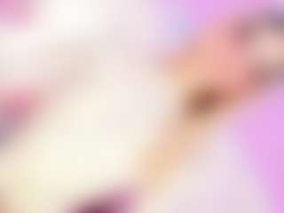 Live cam show with DaleskaSanchez - Spank on madthumbs