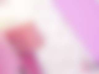 Live cam show with DaleskaSanchez - Spank on TeamSkeetLive