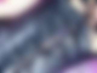 Live cam show with DaleskaSanchez - Drinking on madthumbs