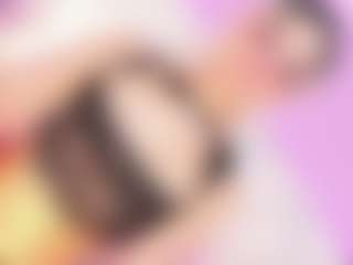 Live cam show with DaleskaSanchez - Smoking on Camsoda