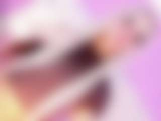 Live cam show with DaleskaSanchez - Tease on liverealitysex.com