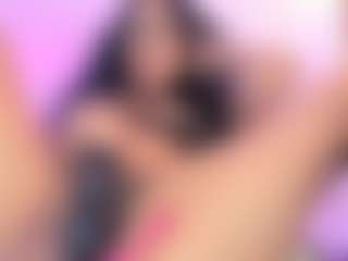 Live cam show with Mia K - Erotic Dance on Dolls Live