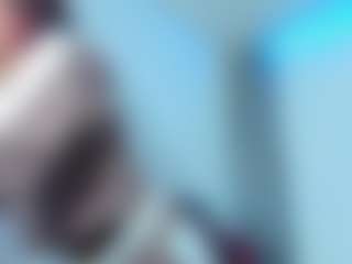 Live cam show with Raven-rouge - Control on TeamSkeetLive