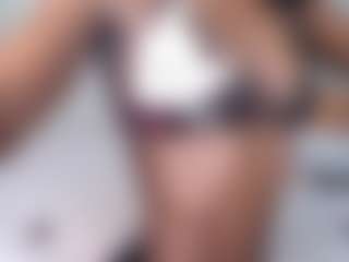 Lunahh's Live Sex Cam Show